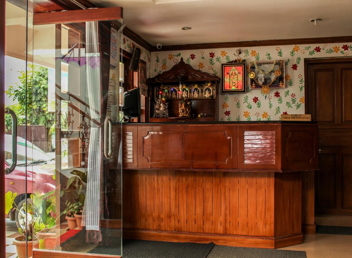 Smm Cottage Мунар Екстериор снимка